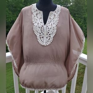 Forever Fashion Elegant Taupe Women's Top w/Embroidered Detailing Sz XL